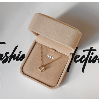 Caja de terciopelo para joyas y collares