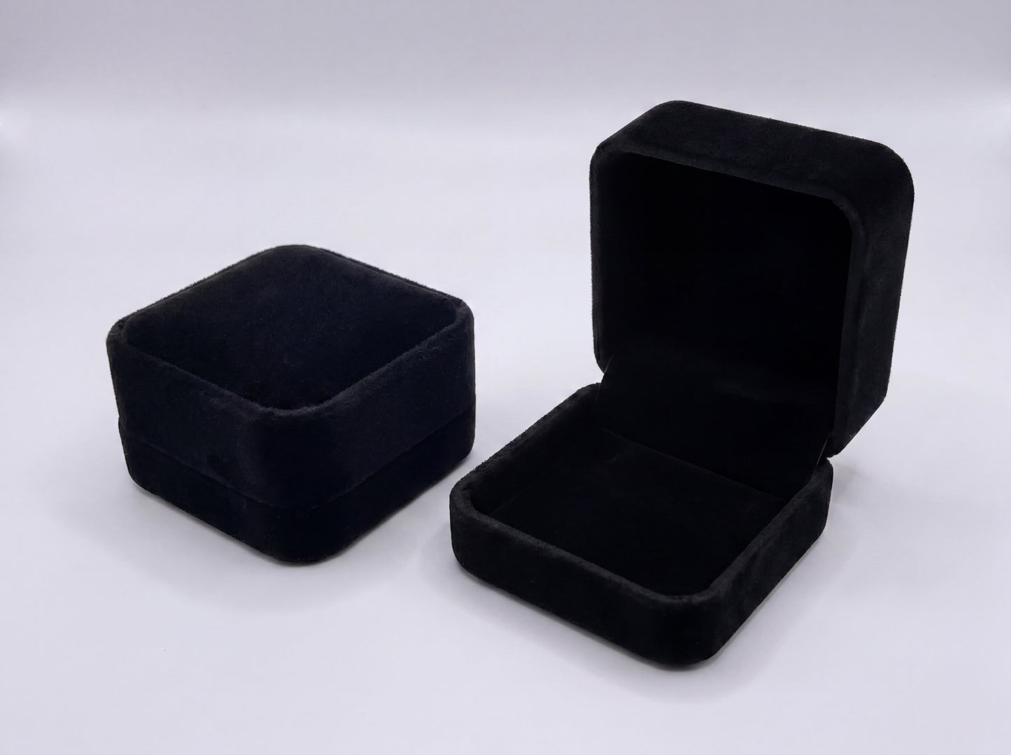 Caja de terciopelo para collar