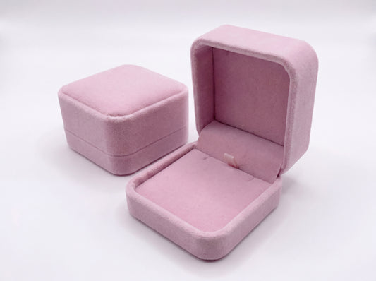 Caja de terciopelo para collar
